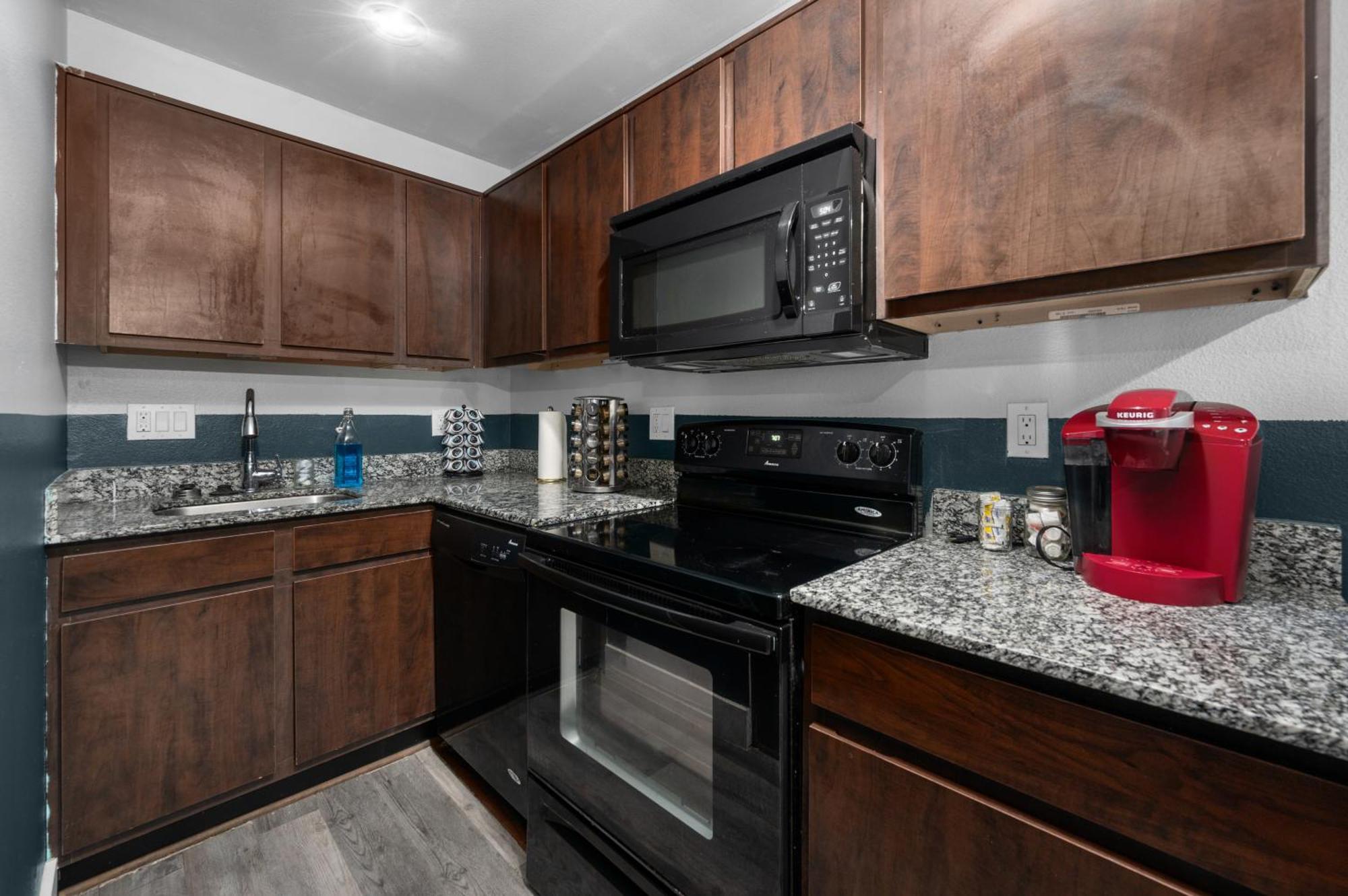 Appartamento Modern Quirky Apt Near Nrg Stadium & Medical Center Houston Esterno foto